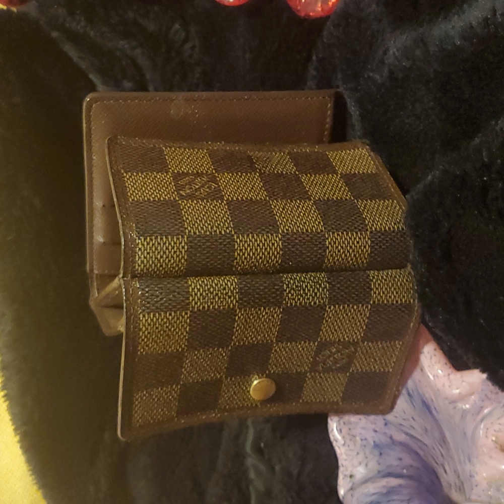 Louis Vuitton Damier Ebone Compact Wallet - Picture 12 of 16